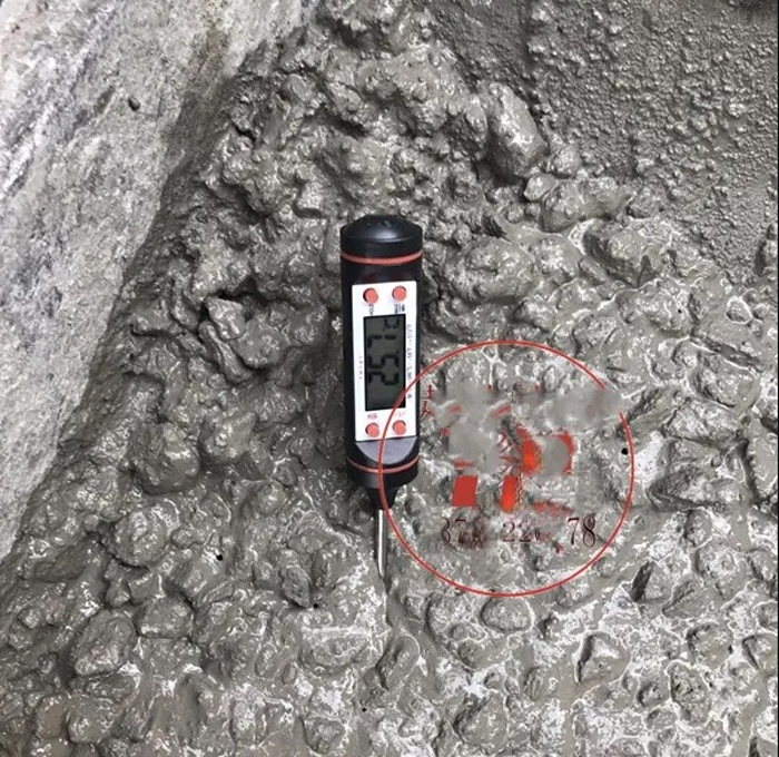 為什么不能隨意加水的混凝土，可以加冰呢？