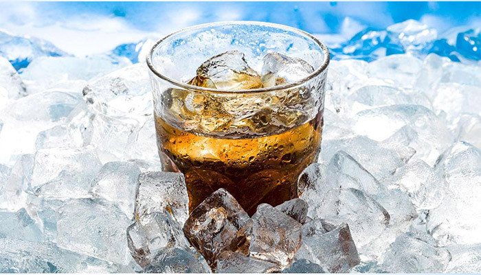 “冰杯大戰(zhàn)”正酣，辨析食用冰市場