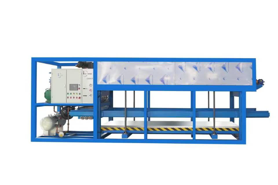 揭秘冰磚機(jī)的三大品類(lèi)：直冷、透明冰、鹽水